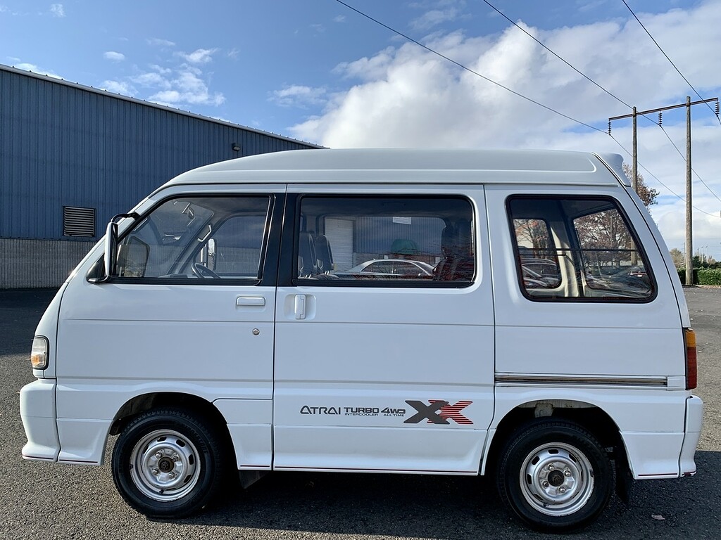 Daihatsu atrai 2017