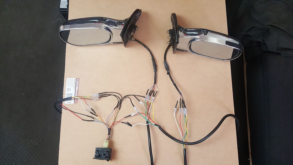 L500 Autoflip Electric mirror Wiring DIY or TECHNICAL Live To Dai