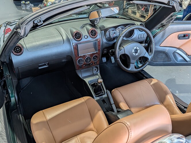 PXL_20251109_143408410