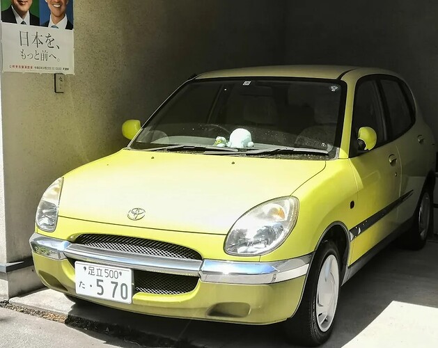Toyota_Sirion_Duet