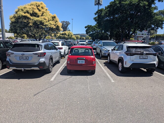 PXL_20251231_011614858.MP